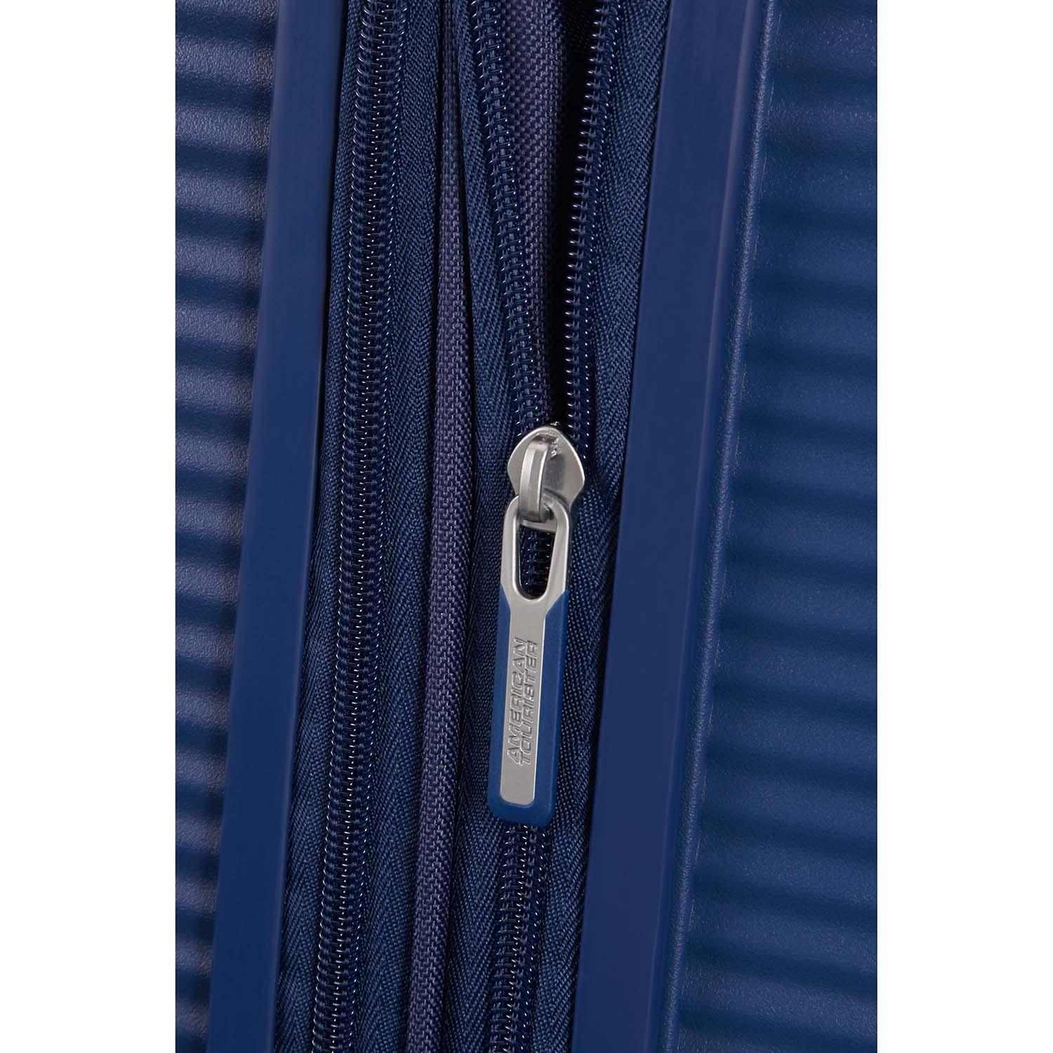 American Tourister Soundbox - 77 cm Büyük Sert Valiz 2010041752002