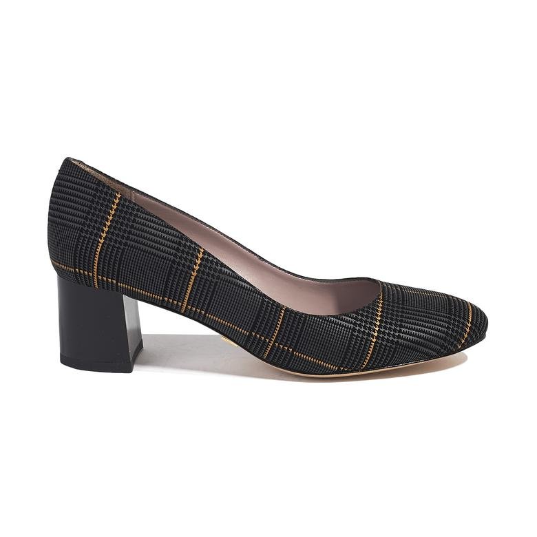 Siyah Bretta Kadın Klasik Ayakkabı 2010045122001