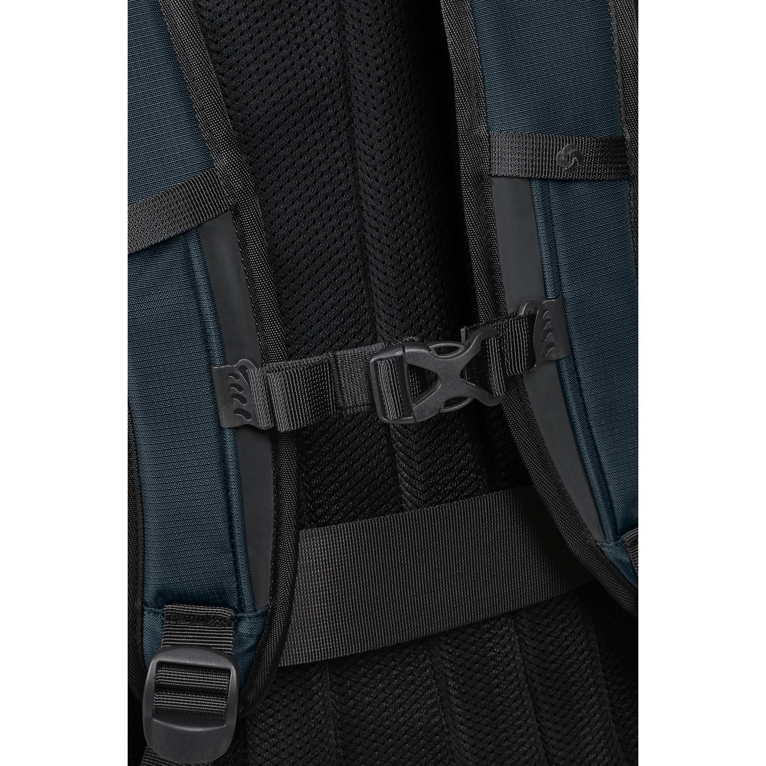 Biz2go - Körüklü Sırt Çantası 17.3" Overnıght 2010049407001