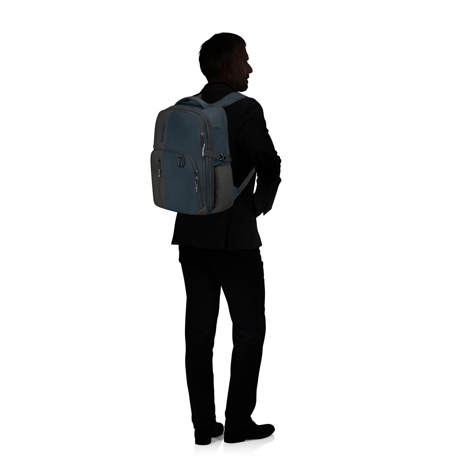 Biz2go - Körüklü Sırt Çantası 17.3" Overnıght 2010049407001