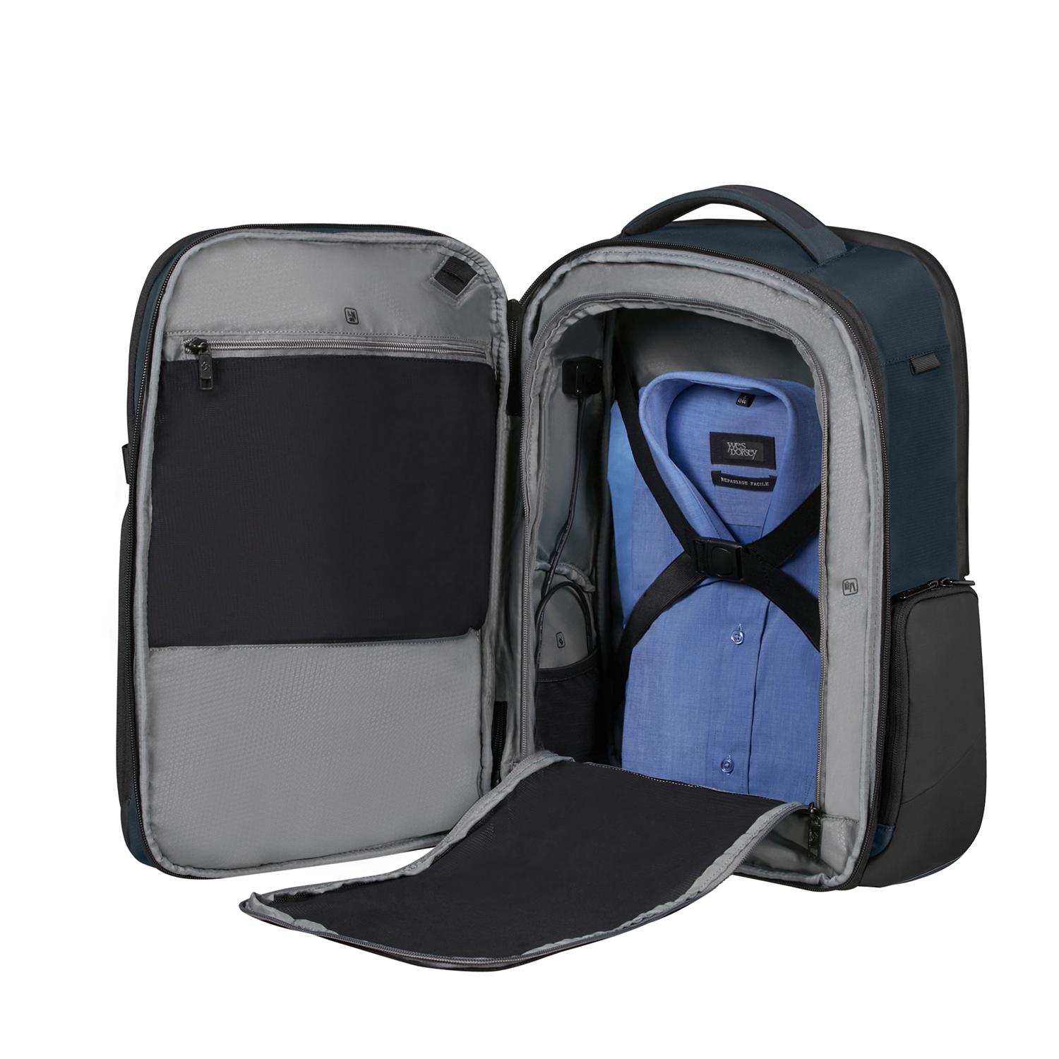 Biz2go - Körüklü Sırt Çantası 17.3" Overnıght 2010049407001