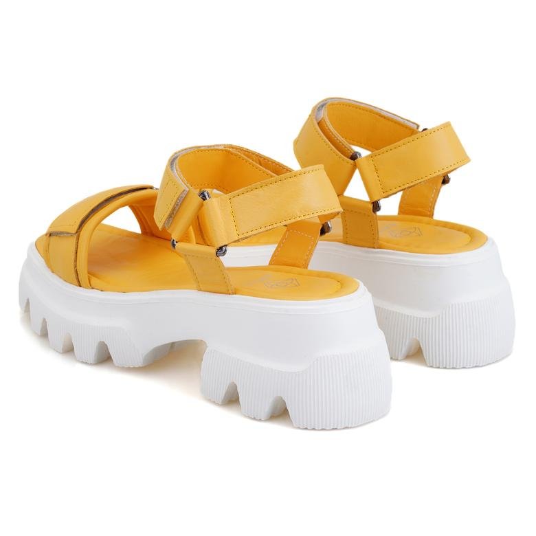 Madison Sarı Kadın Cırt Cırtlı Dolgu Topuklu Sandalet 2010050830006