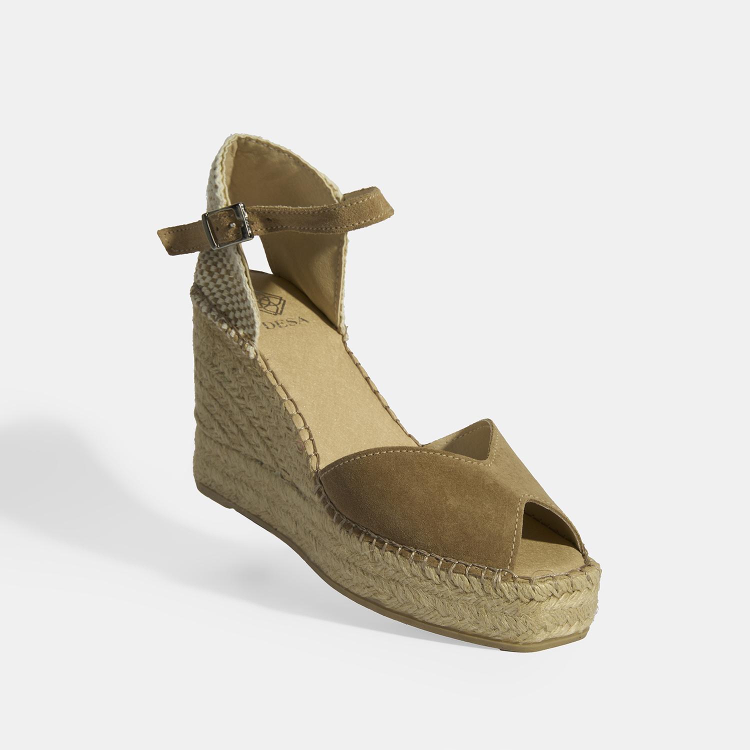 Bej Kadın Toka Detaylı Dolgu Topuklu Süet Espadril 2010054123002