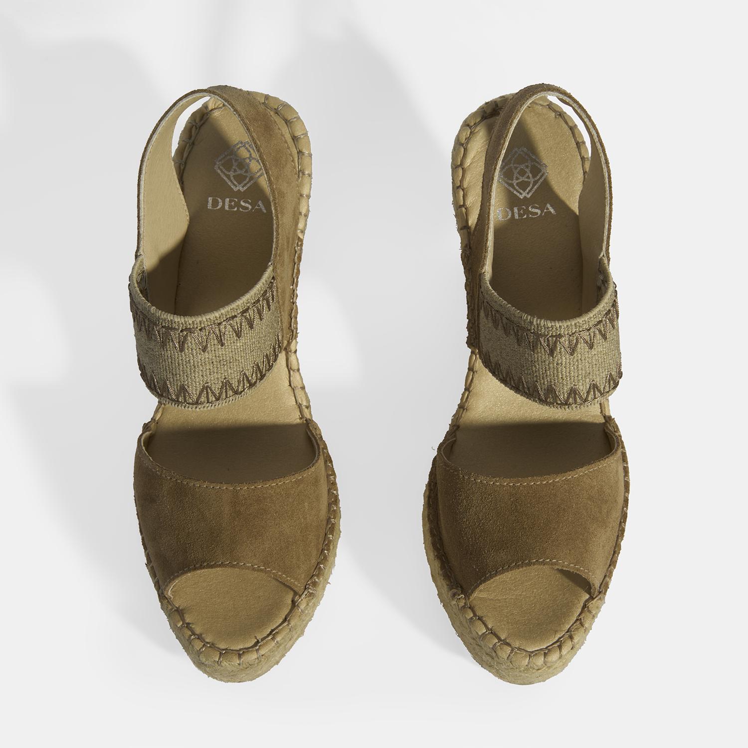 Bej Kadın Lastik Bantlı Slingback Dolgu Topuklu Süet Espadril 2010054122002