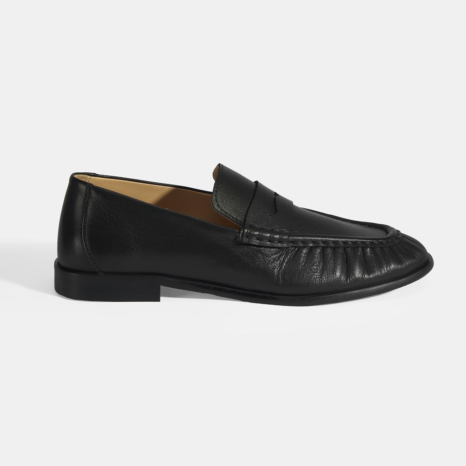 Kadın Siyah Slip-On Deri Loafer 2010054333002