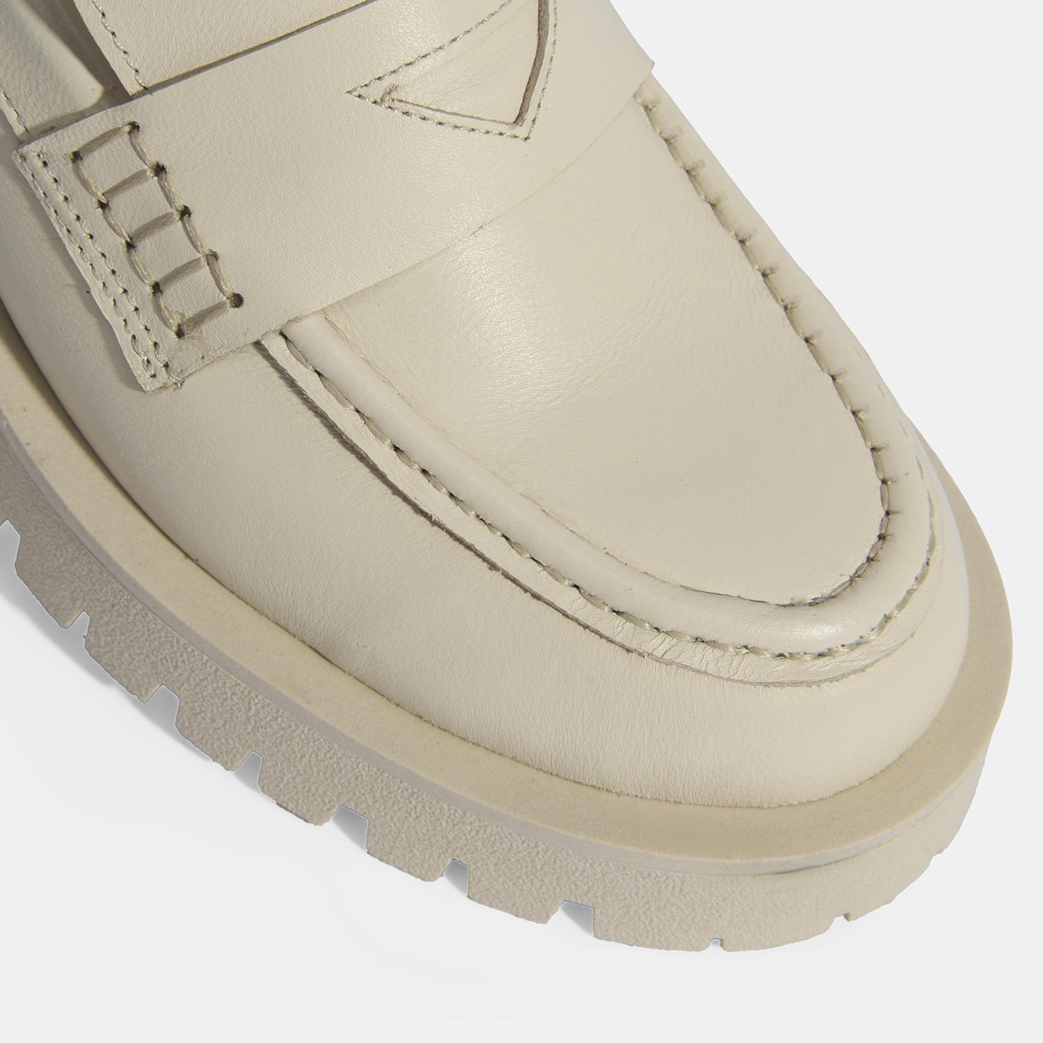 Kadın Bej Slip-On Deri Loafer 2010054476005