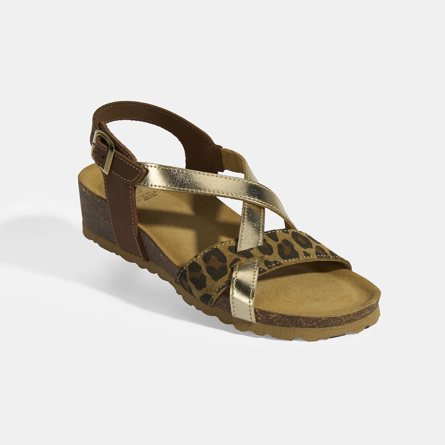 Leopar Kadın Toka Detaylı Nubuk Sandalet 2010053986002
