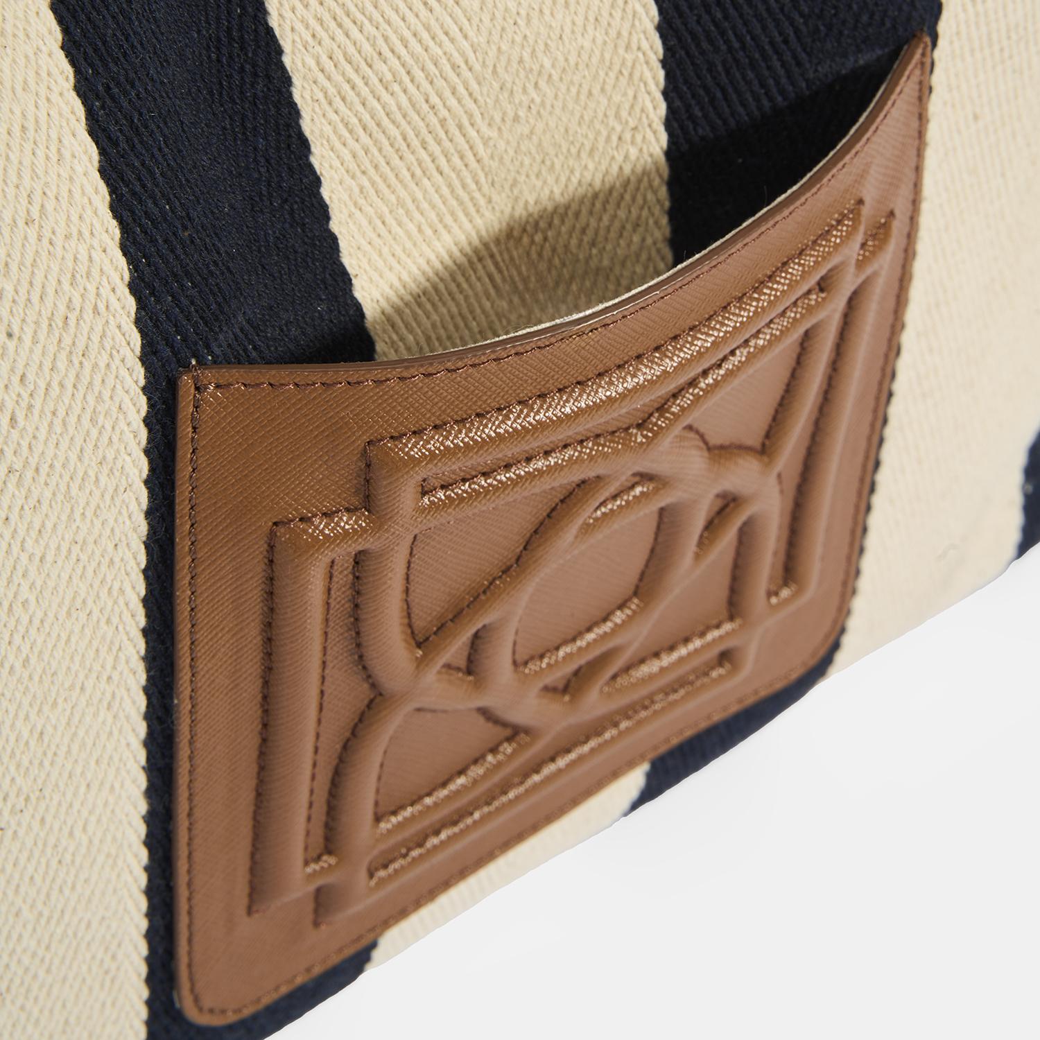 Kadın Monogram Logolu Lacivert Çizgili Kumaş Omuz Çantası 1010040067002